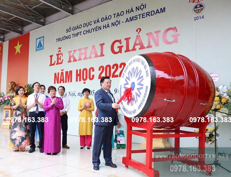 cách trang trí trống ngày khai giảng