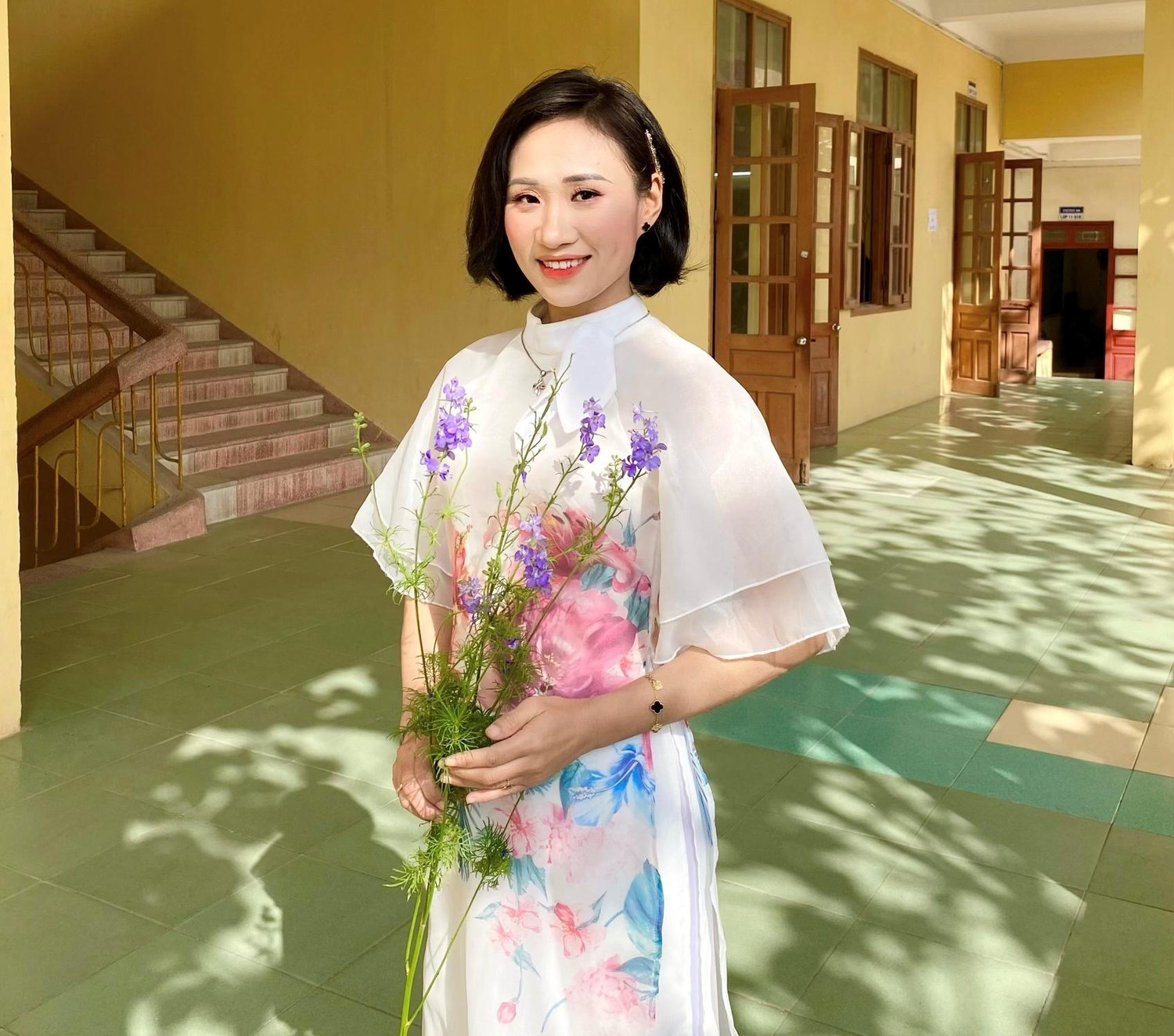 Sách giáo khoa môn Ngữ văn mới với đặc điểm tổ chức theo trục kỹ năng, giúp giáo viên và học sinh hình dung được các kỹ năng cần đạt được (Ảnh: Phạm Linh)