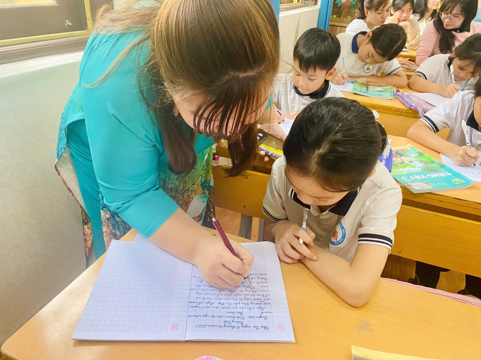 van ta ngoi nha cua em lop 3 4