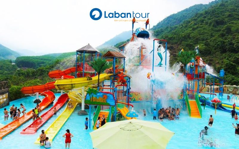 Công viên suối khoáng nóng Núi Thần Tài